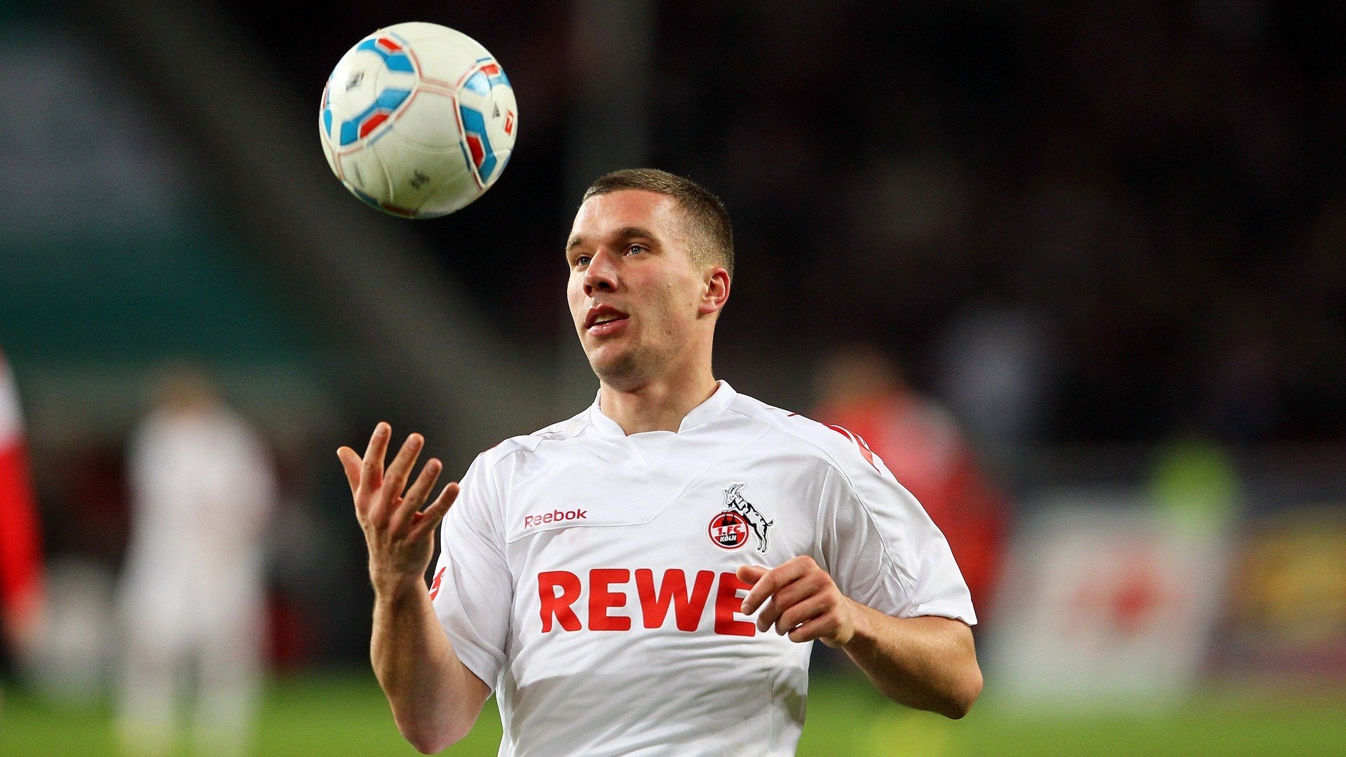 世界杯极限挑战:战术与个人能力的巅峰演绎!,国际极限挑战赛